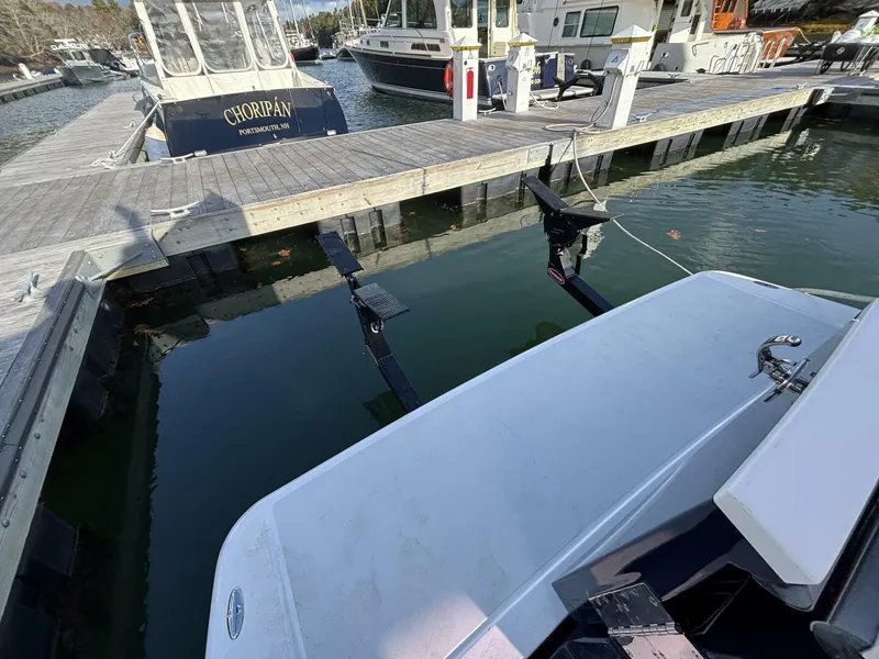 Slide: The Image of Sabre 40 Sedan 2011 - 5912324