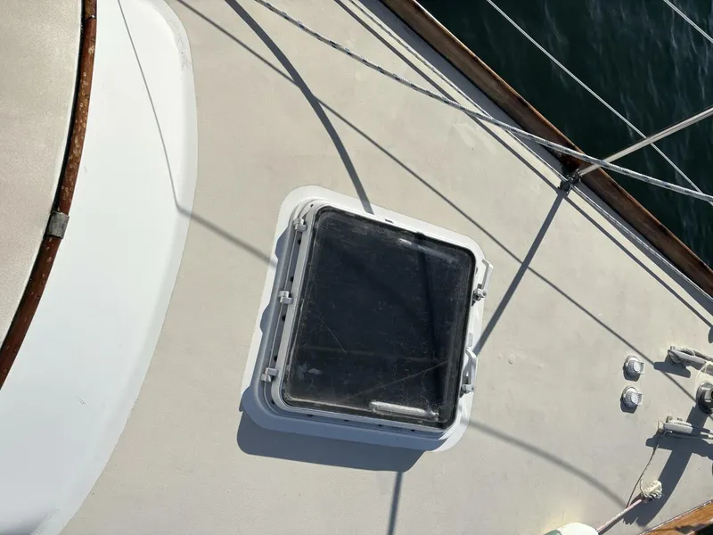Slide: The Image of foredeck hatch - 5912972