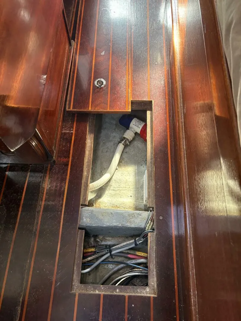 Slide: The Image of bilge - 5917340