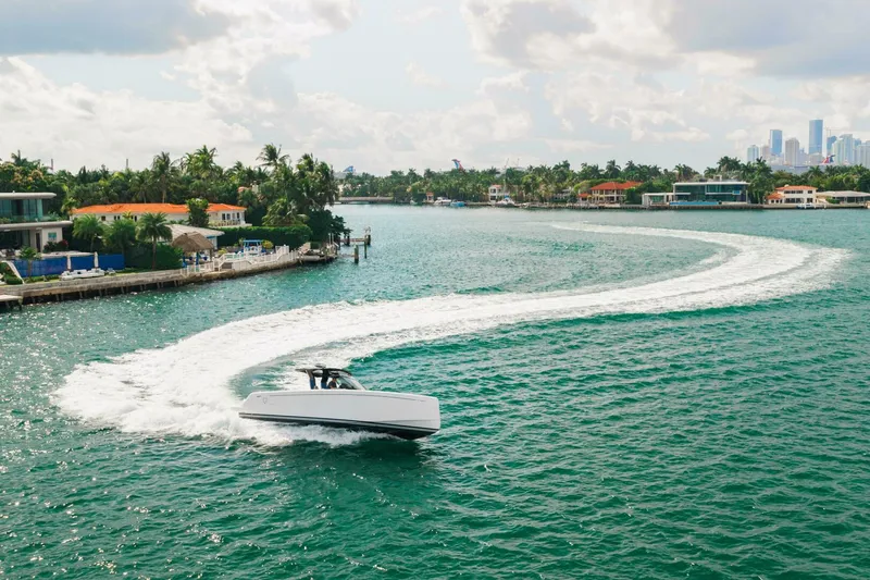 Slide: The Image of Pardo Yachts 38 OB 2021 - 5912604