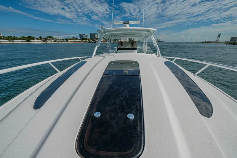 Slide: The Image of Intrepid 407 Cuddy 2018 - 5912659