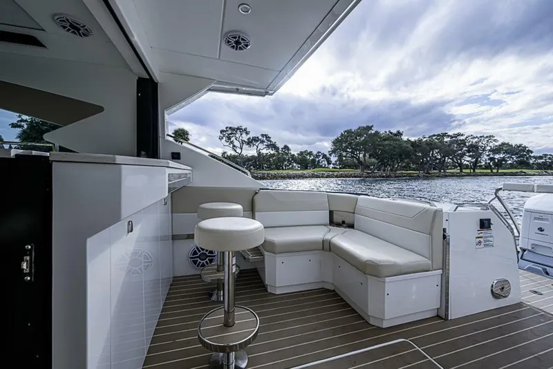 Slide: The Image of Formula 500 Super Sport Crossover 2025 - 5913276