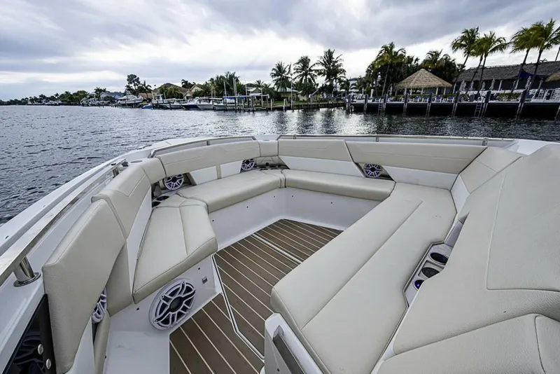 Slide: The Image of Formula 500 Super Sport Crossover 2025 - 5913252