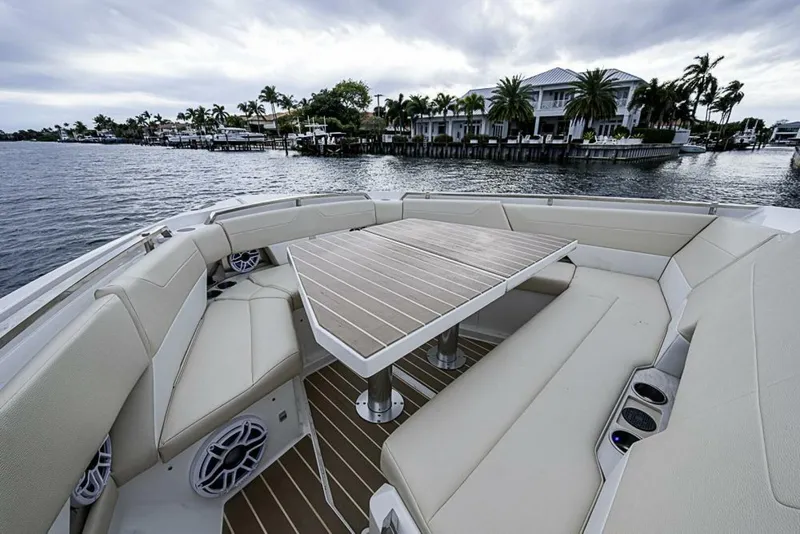 Slide: The Image of Formula 500 Super Sport Crossover 2025 - 5913255