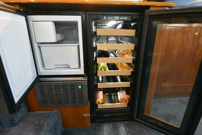 Slide: The Image of 0005468956 - 5913302