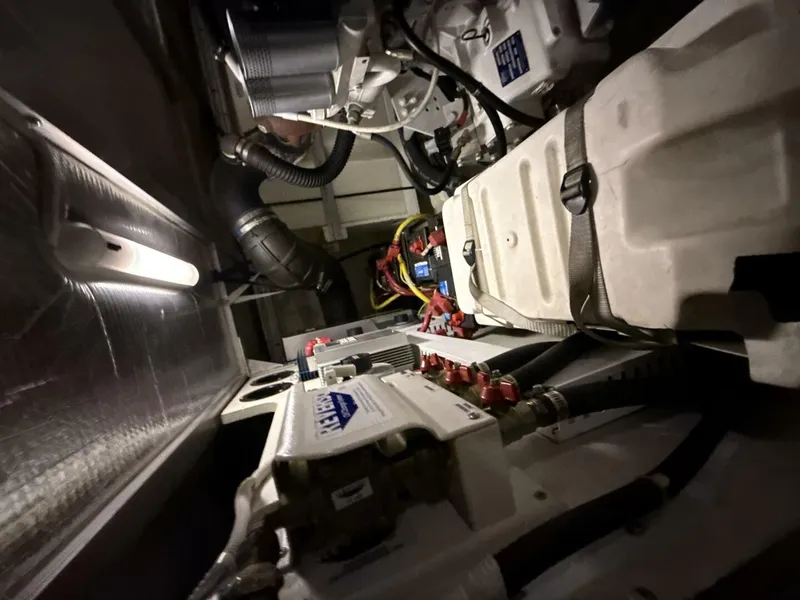 Slide: The Image of Carver Yachts 460 voyager 2004 - 5918386