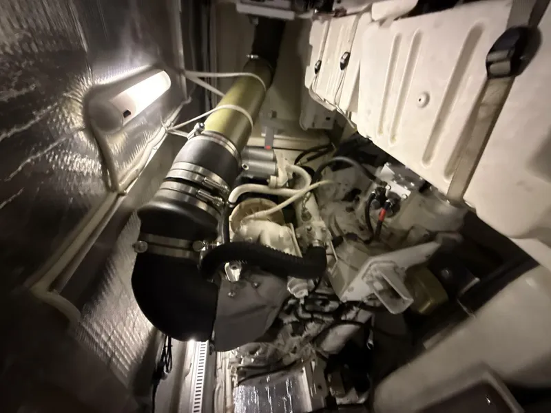 Slide: The Image of Carver Yachts 460 voyager 2004 - 5918389