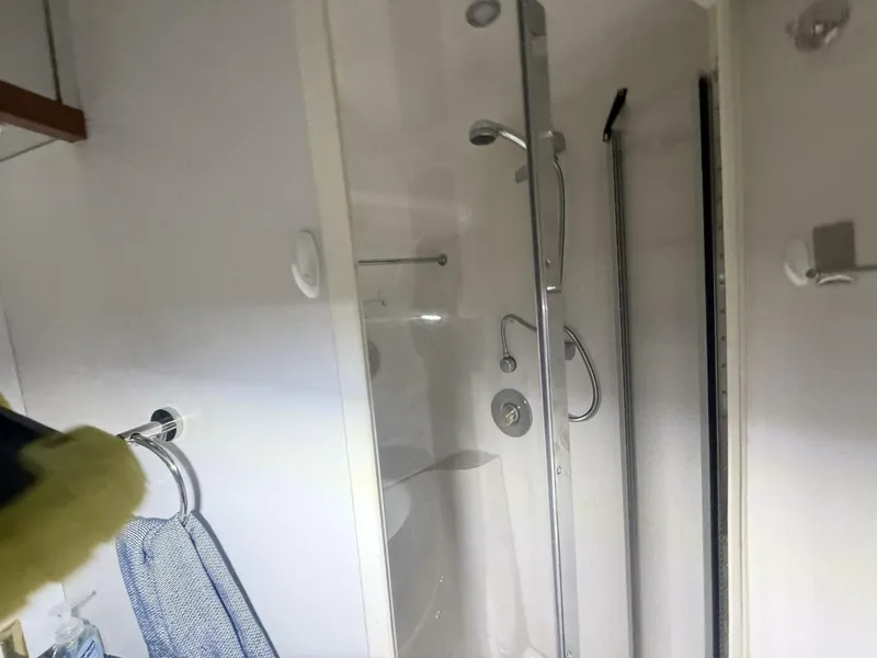 Slide: The Image of Carver Yachts 460 voyager 2004 - 5916848