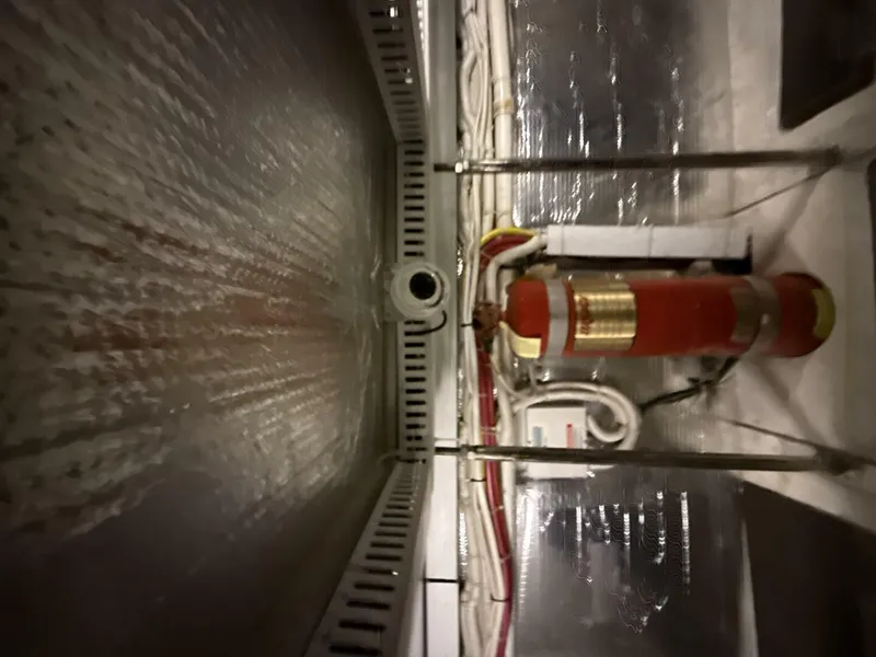 Slide: The Image of Carver Yachts 460 voyager 2004 - 5918372