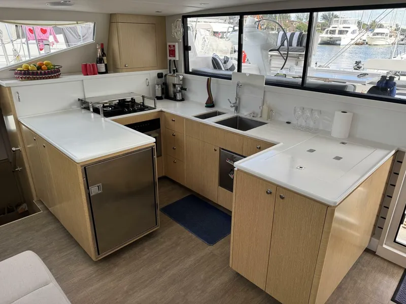 Slide: The Image of Seawind 1600 2023 - 5915491