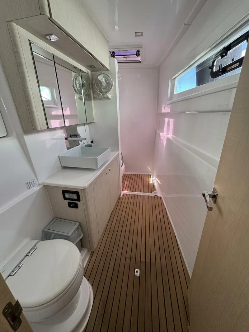 Slide: The Image of Seawind 1600 2023 - 5915451