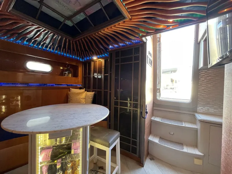 Slide: The Image of Aft Cabin Transom door - 5916103