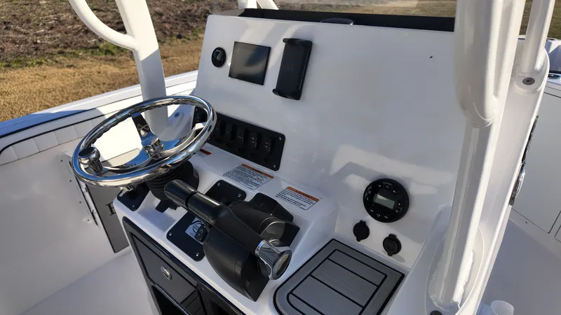 Slide: The Image of Yamaha 222 FSH Sport 2025 - 14