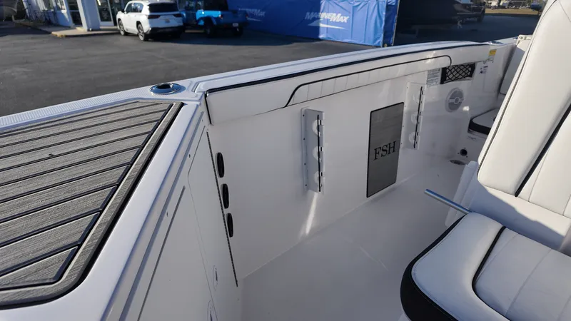 Slide: The Image of Yamaha 222 FSH Sport 2025 - 17