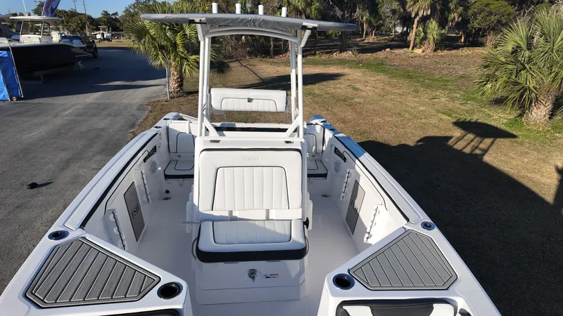 Slide: The Image of Yamaha 222 FSH Sport 2025 - 24