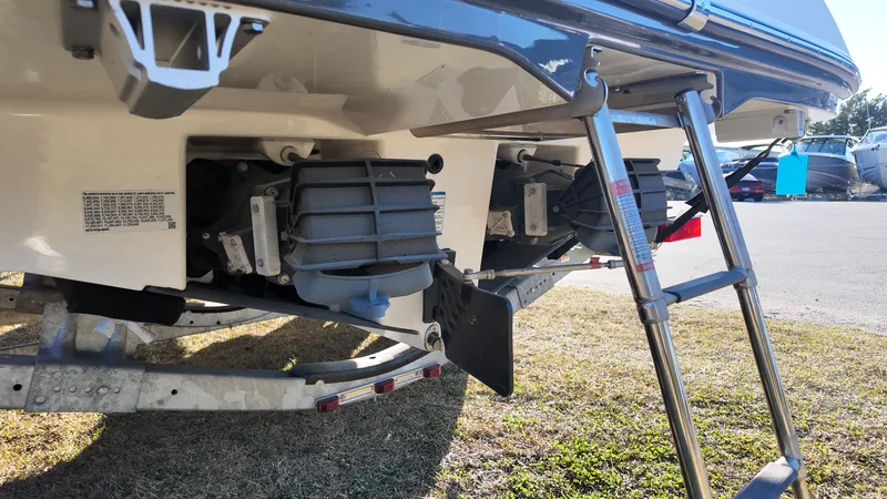 Slide: The Image of Yamaha 222 FSH Sport 2025 - 6