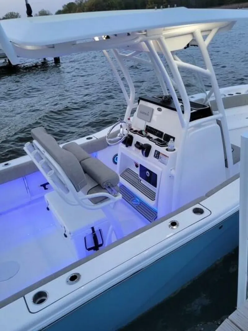 Slide: The Image of Sea Fox 248 COMMANDER CC 2022 - 5913495