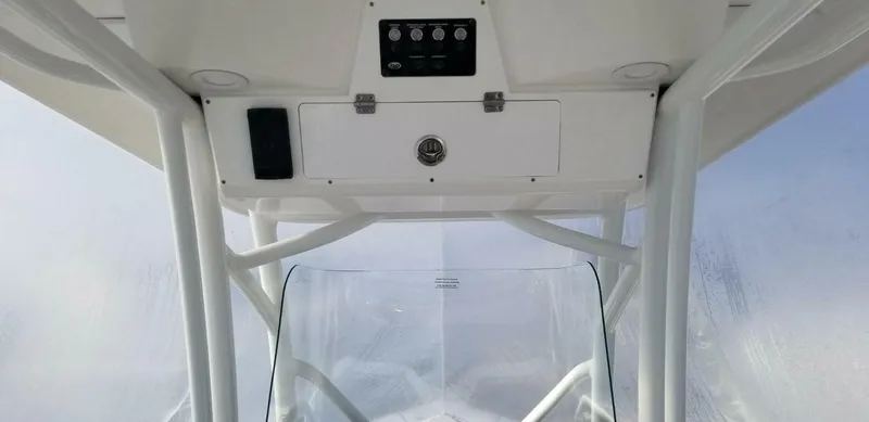 Slide: The Image of Sea Fox 248 COMMANDER CC 2022 - 5913499