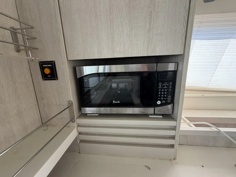 Slide: The Image of Leopard 48 2015 - 5913556