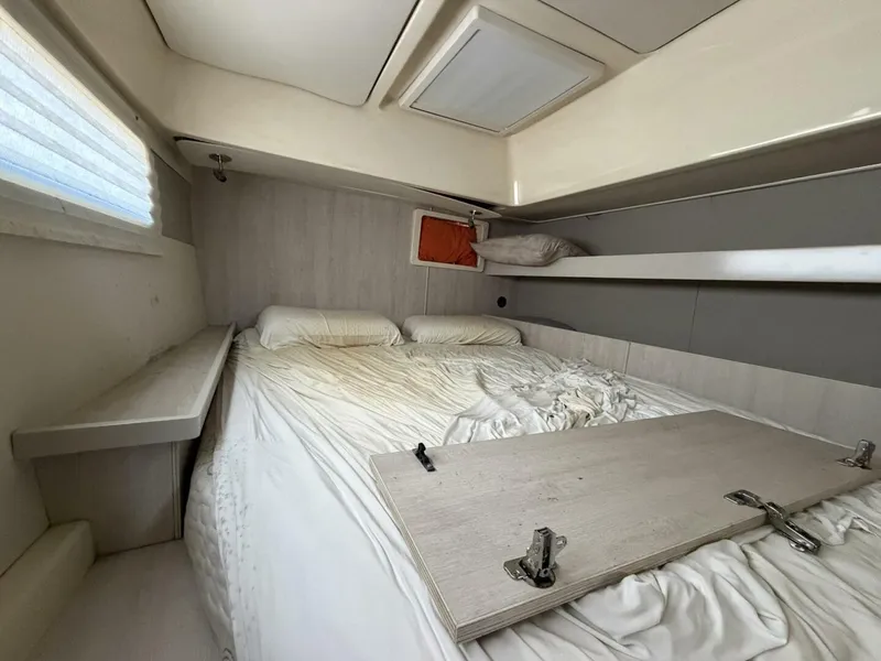 Slide: The Image of Leopard 48 2015 - 5913560