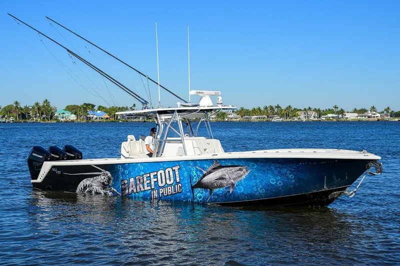 Slide: The Image of SeaVee 370Z 2023 - 5913754