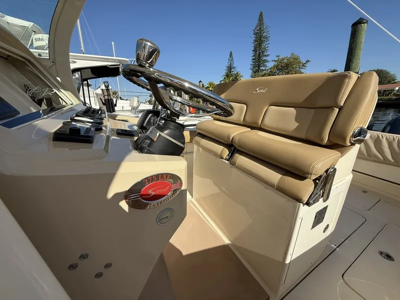 Slide: The Image of Scout 275LXF 2017 - 7759401