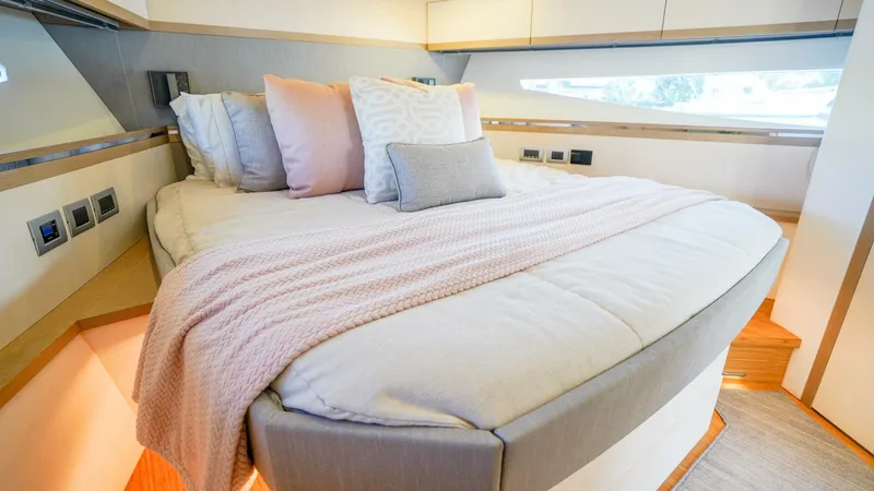 Slide: The Image of Rio Colorado 56 2019 - 5913728