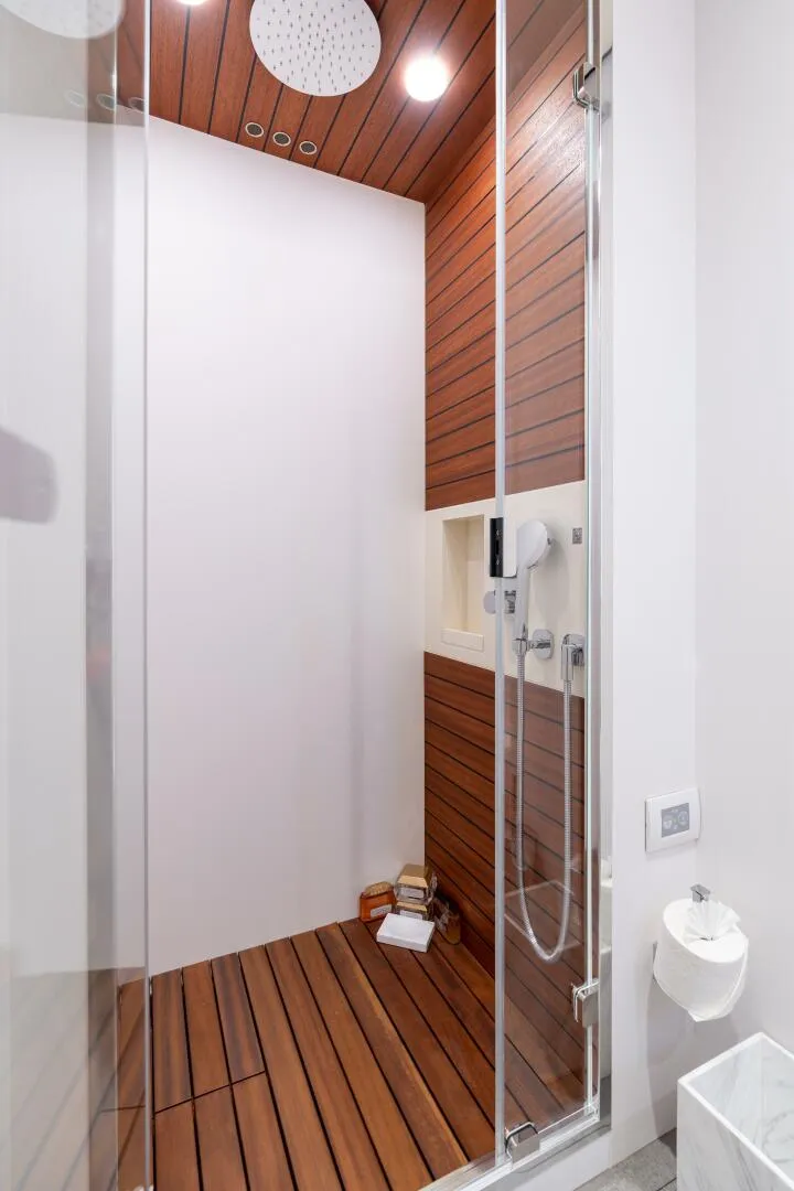 Slide: The Image of Azimut 78 2022 - 5925276