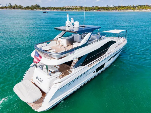 Slide: The Image of Azimut 78 2022 - 83