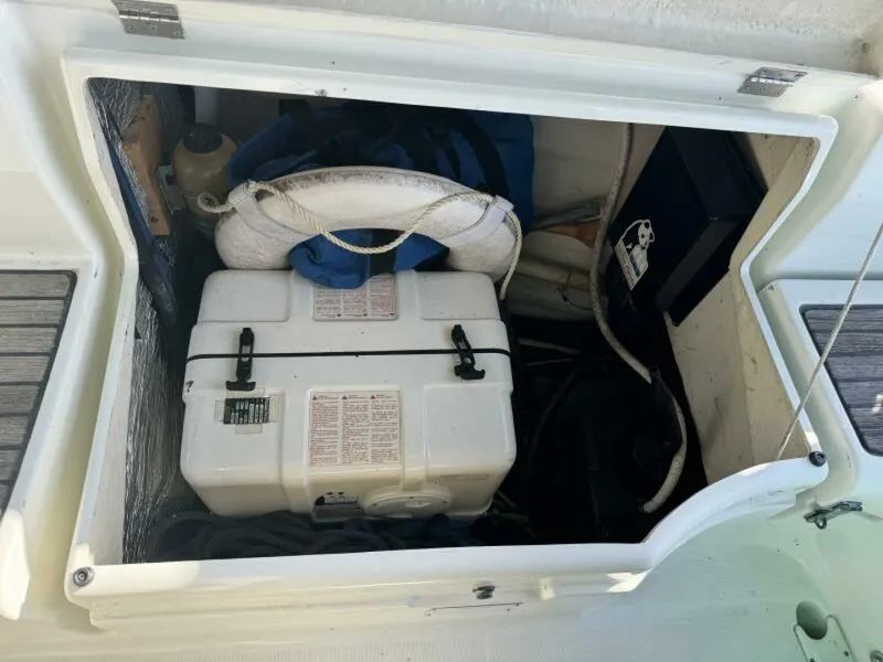 Slide: The Image of Beneteau 381 1999 - 5913943