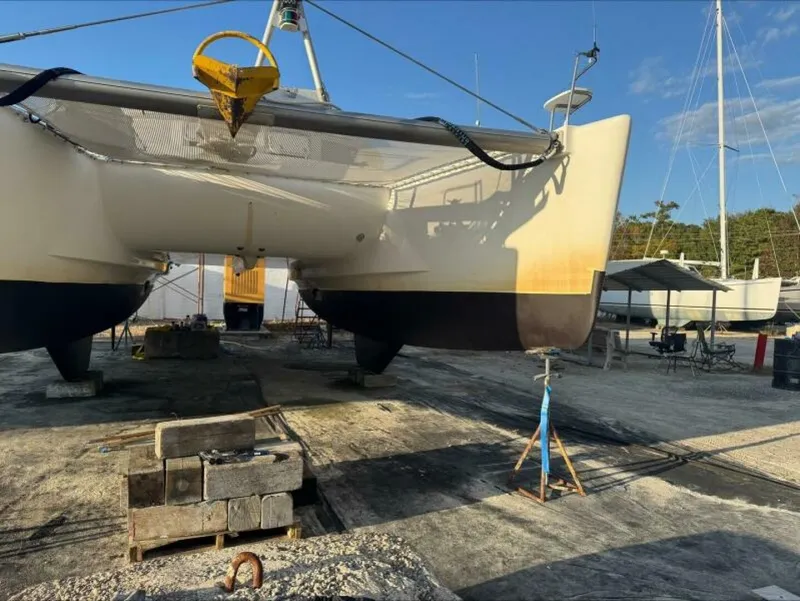 Slide: The Image of Lagoon 380 2004 - 5913946