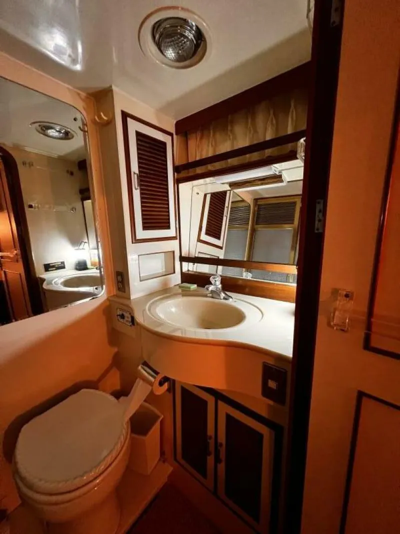 Slide: The Image of Hi-Star 48 Sundeck 1989 - 5914083