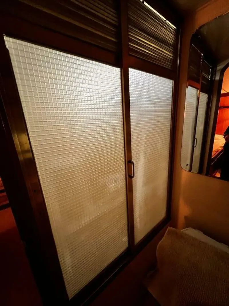 Slide: The Image of Hi-Star 48 Sundeck 1989 - 5914085