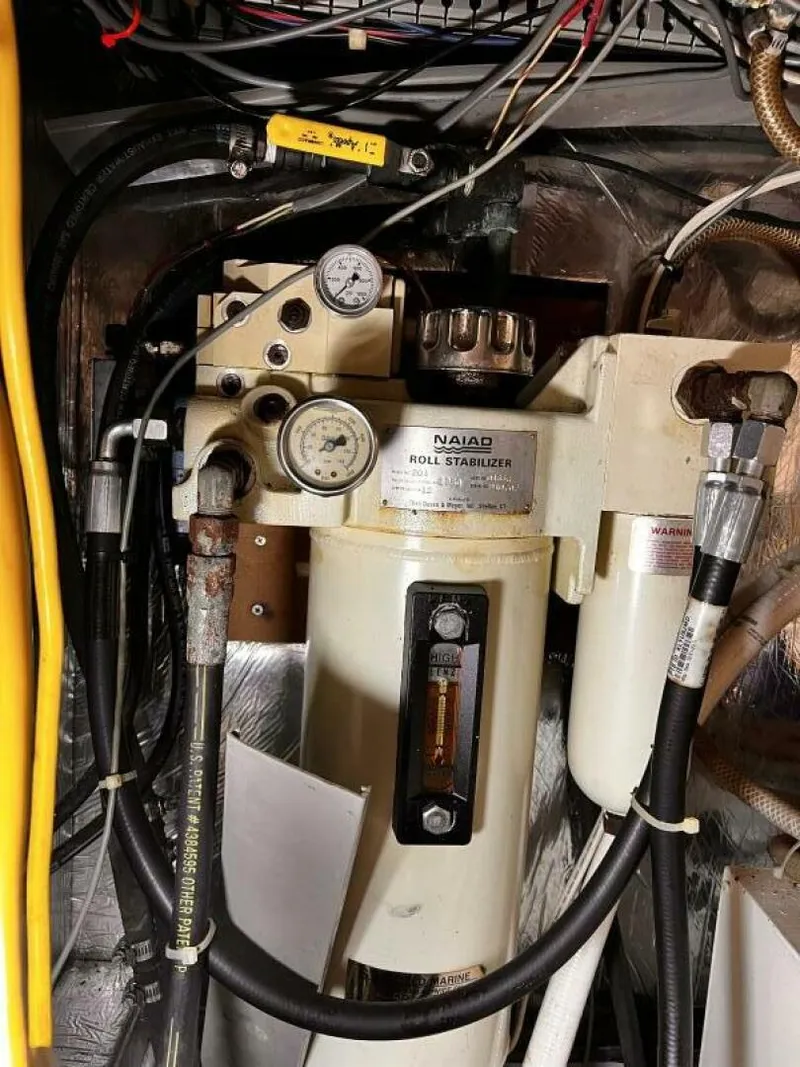 Slide: The Image of Hi-Star 48 Sundeck 1989 - 5914056