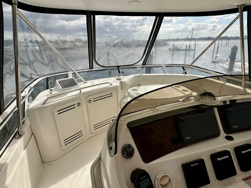 Slide: The Image of Sea Ray 48 LIFE IS GOOD TODAY - Flybridge Helm 2002 Sea Ray 48 LIFE IS GOOD TODAY - 5917898