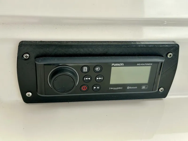 Slide: The Image of Sea Ray 48 LIFE IS GOOD TODAY - Flybridge Helm 2002 Sea Ray 48 LIFE IS GOOD TODAY - 5917871