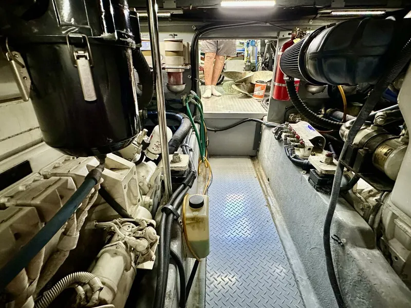 Slide: The Image of Sea Ray 48 LIFE IS GOOD TODAY - Engine Room 2002 Sea Ray 48 LIFE IS GOOD TODAY - 5917805