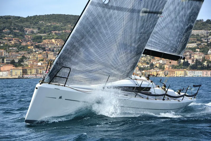 Slide: The Image of Italia Yachts 9.98 2026 - 5914412