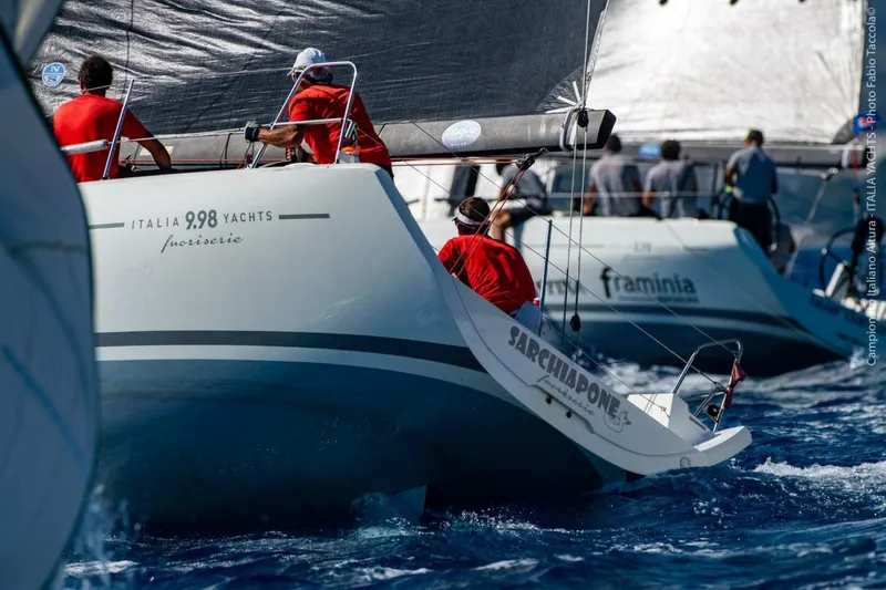 Slide: The Image of Italia Yachts 9.98 2026 - 5914420