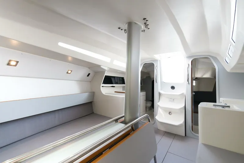 Slide: The Image of Italia Yachts 9.98 2026 - 5914405