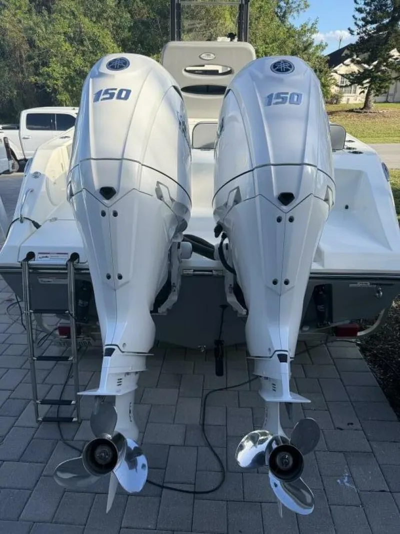 Slide: The Image of Cobia 240 CC 2024 - 5914579