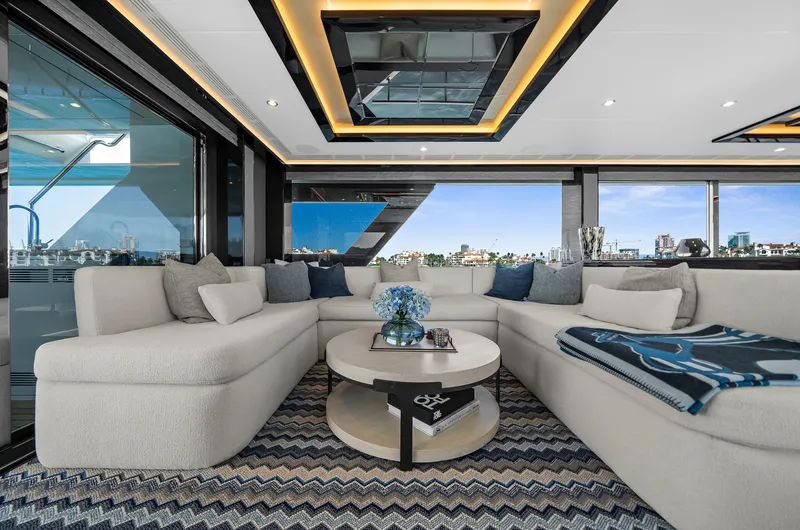 Slide: The Image of Ocean Alexander 32 L 2024 - 5914744