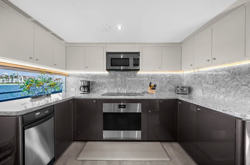 Slide: The Image of Ocean Alexander 32 L 2024 - 5914757