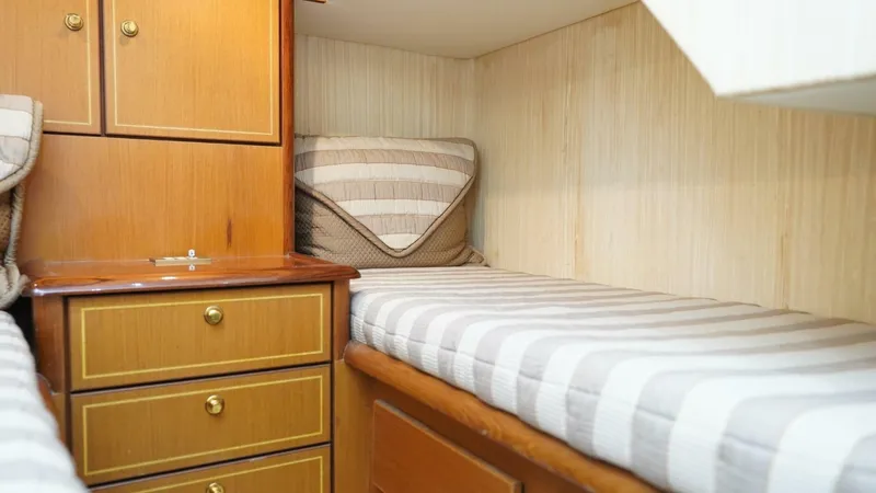 Slide: The Image of Ocean Yachts 50 2005 - 5934344