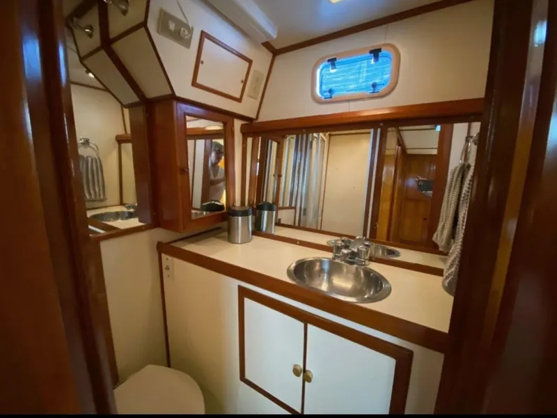 Slide: The Image of Heritage East Sundeck 36 1986 - 5915015