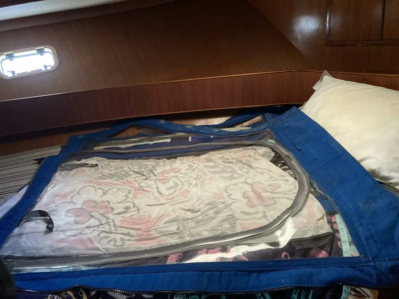 Slide: The Image of Heritage East Sundeck 36 1986 - 5914983