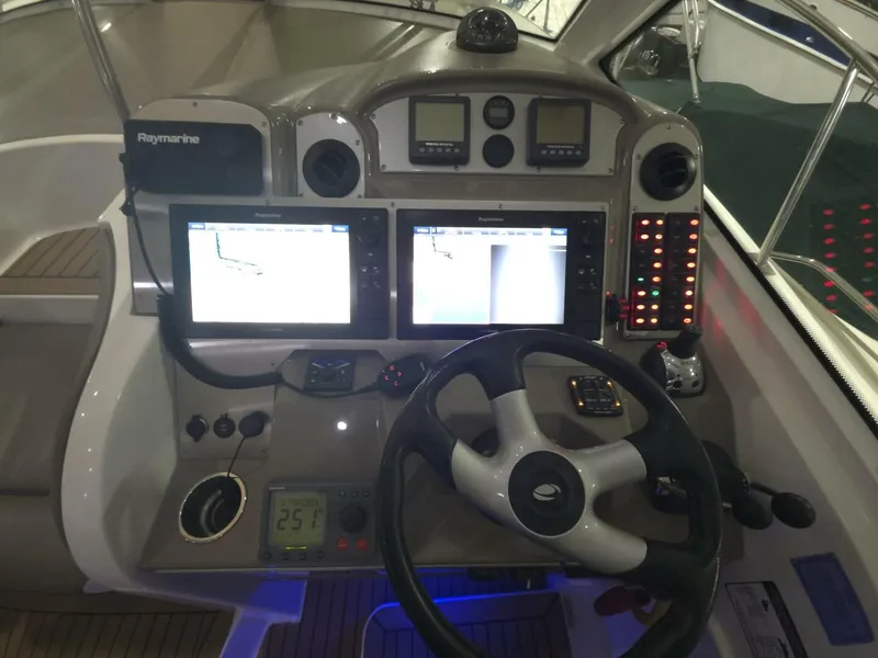 Slide: The Image of Cruisers Yachts 39 2008 - 5941774