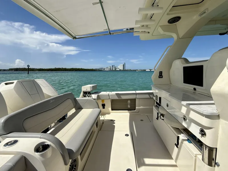 Slide: The Image of Scout 425 LXF 2021 - 5915863