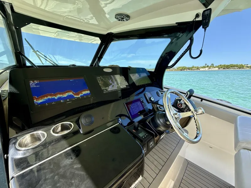 Slide: The Image of Scout 425 LXF 2021 - 5915882