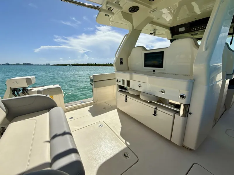 Slide: The Image of Scout 425 LXF 2021 - 5915899